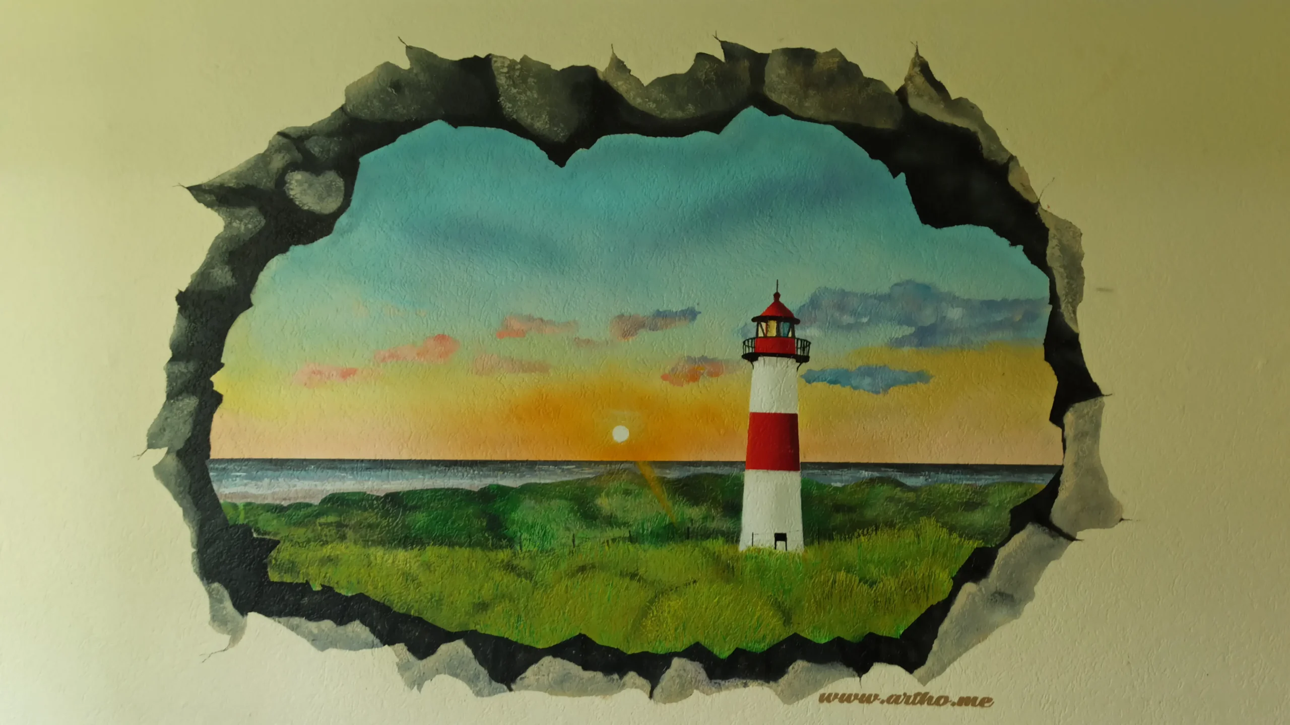 Leuchtturm an der Nordsee mit Sonnenuntergang, Auftrags Wandbild von einem Graffiti-Künstler aus Zürich, Schweiz